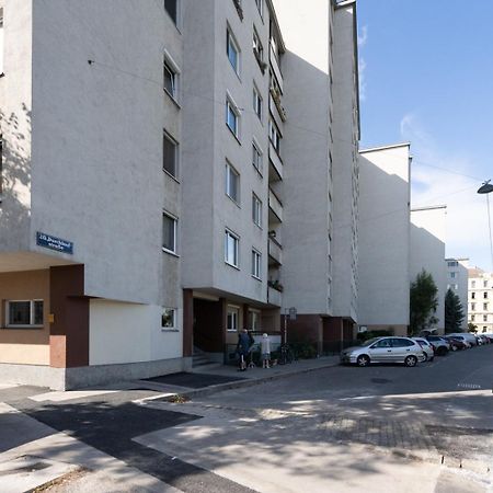 Two Bedrooms - 85 Squaremeters - 4 Min To U6 Dresdner Str Viena Exterior foto