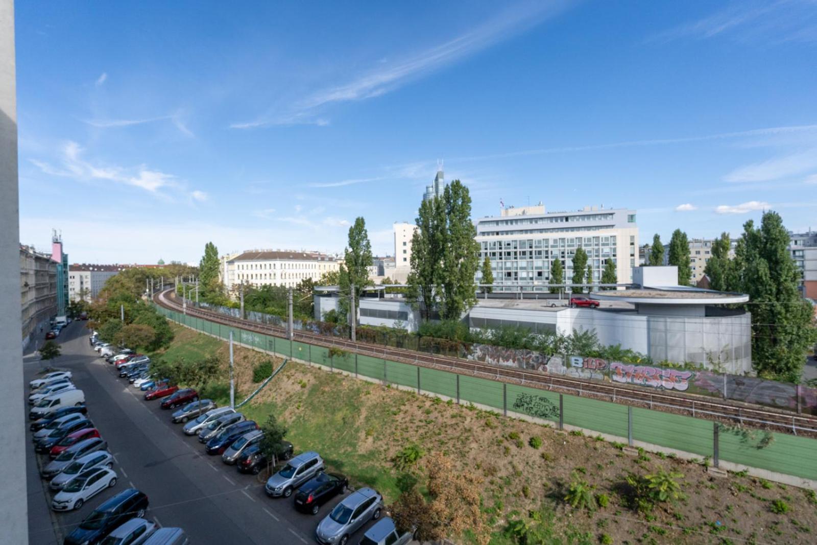 Two Bedrooms - 85 Squaremeters - 4 Min To U6 Dresdner Str Viena Exterior foto