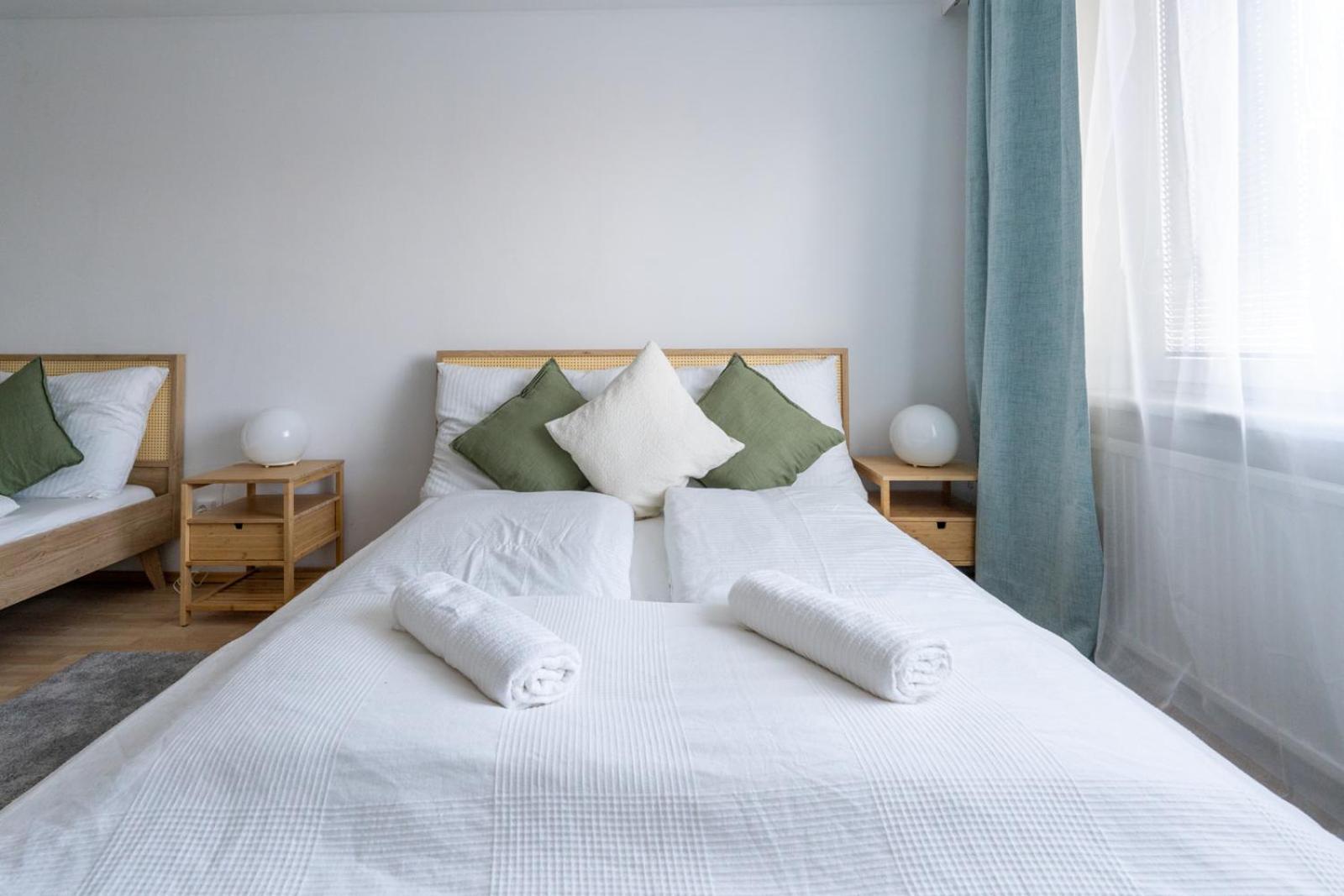 Two Bedrooms - 85 Squaremeters - 4 Min To U6 Dresdner Str Viena Exterior foto